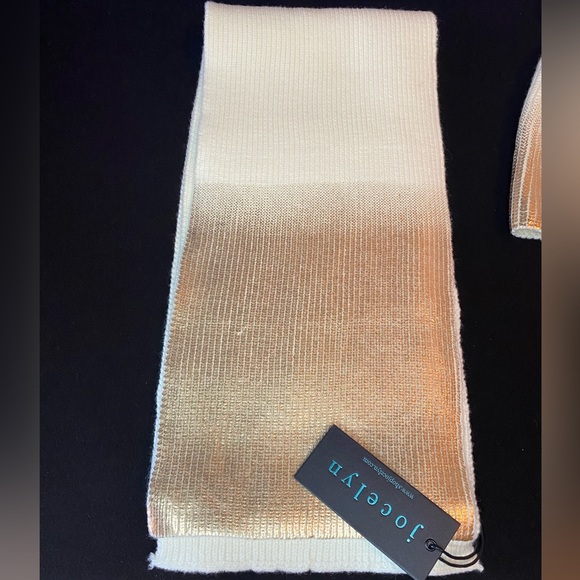 Jocelyn Ombré Metallic Rose Gold Hat w/Faux Fur Pom & Scarf Set - Picture 3 of 6